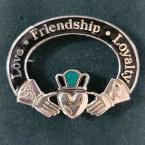 Tara Sterling Silver Claddagh Brooch